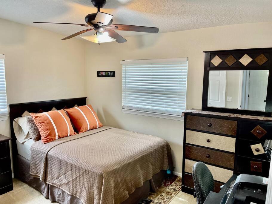 Cozy Modest Home Near Universal Studios/Volcanobay Ορλάντο Εξωτερικό φωτογραφία